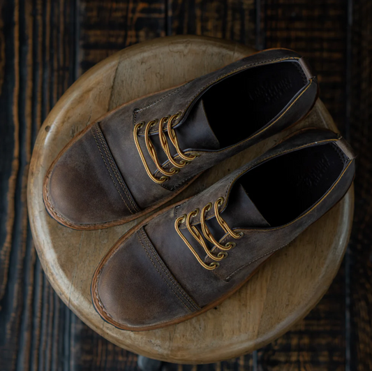 Men’s Vintage Brown Leather Derby Shoes – Handcrafted  Style